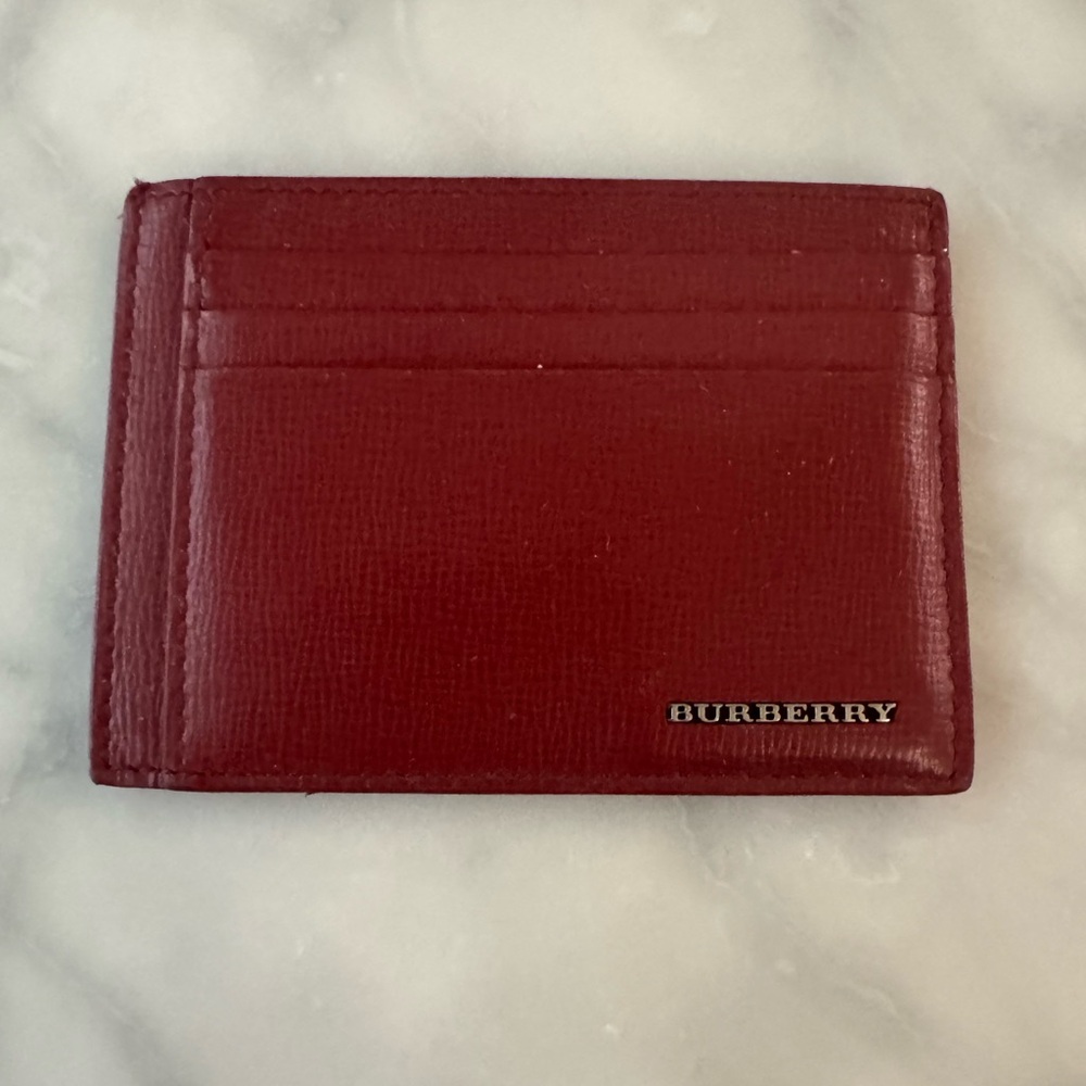 Burberry Leather Card Holder in Red (4.25x3’)  mint condition - Picture 7 of 7
